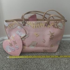 Liz Claiborne Seashell Purse